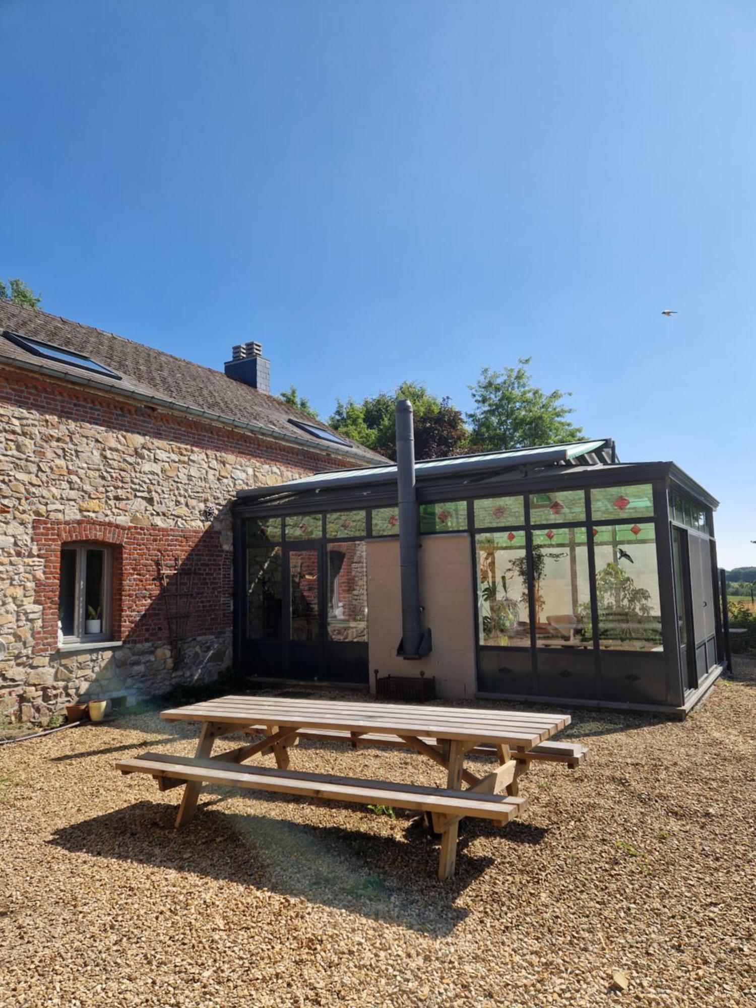Habitat Bed and Breakfast Momignies Buitenkant foto