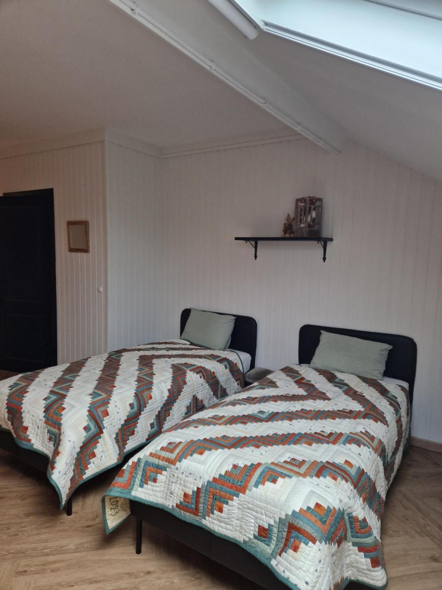 Habitat Bed and Breakfast Momignies Buitenkant foto