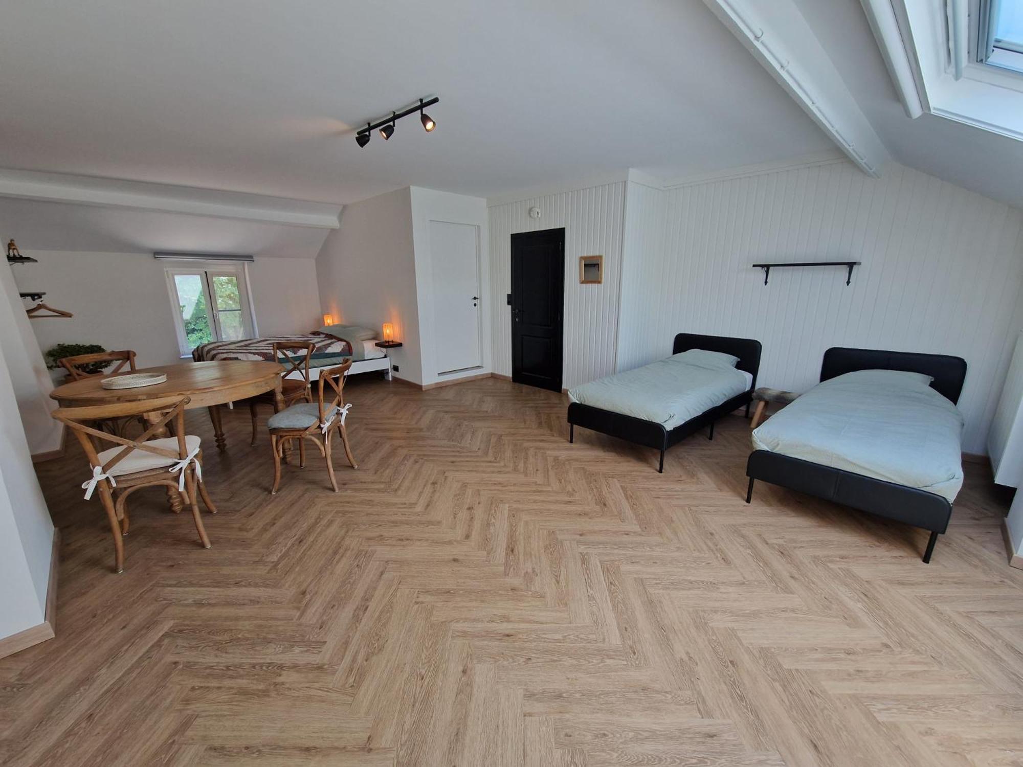 Habitat Bed and Breakfast Momignies Buitenkant foto